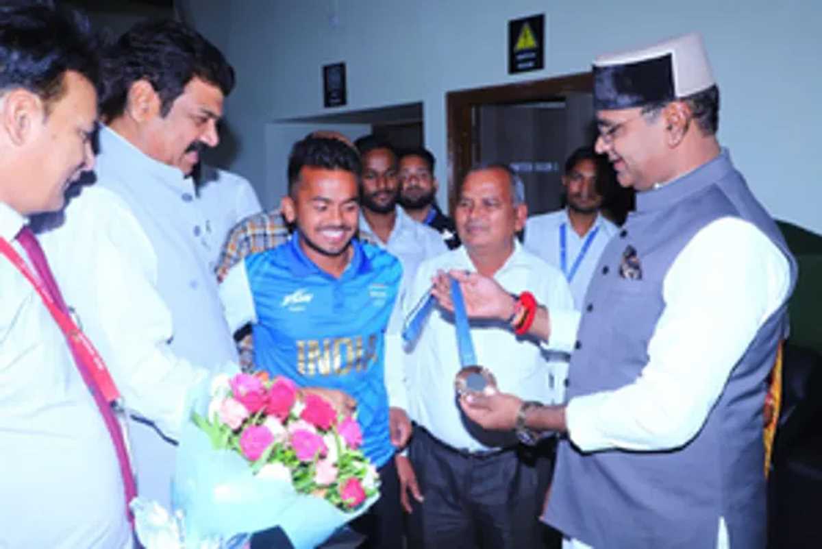 एचआईएल युवाओं के लिए अच्छा कदम : विवेक सागर प्रसाद